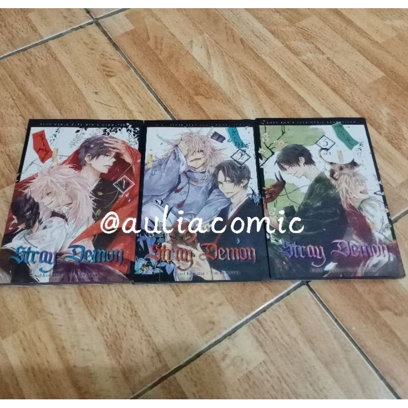 Komik Stray Demon volume 1-3 END
