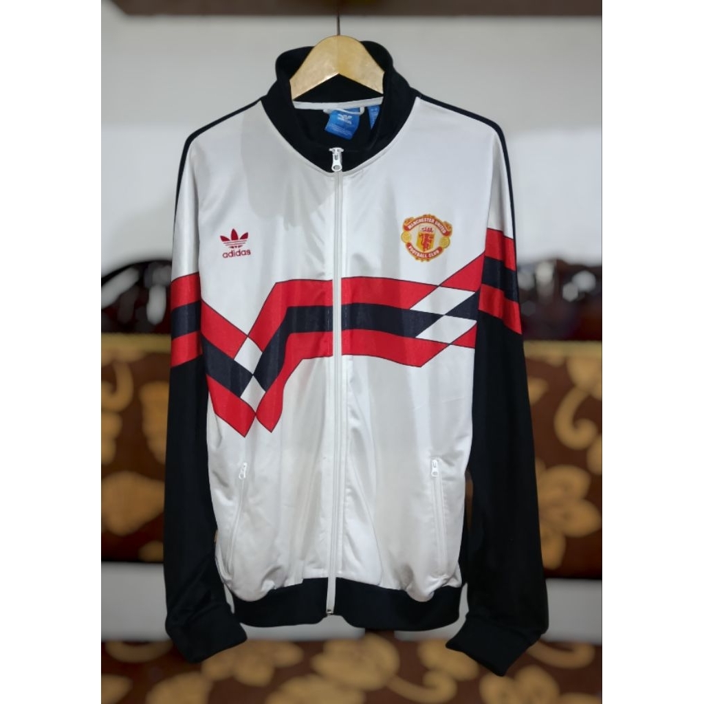 Tracktop Adidas Emyu