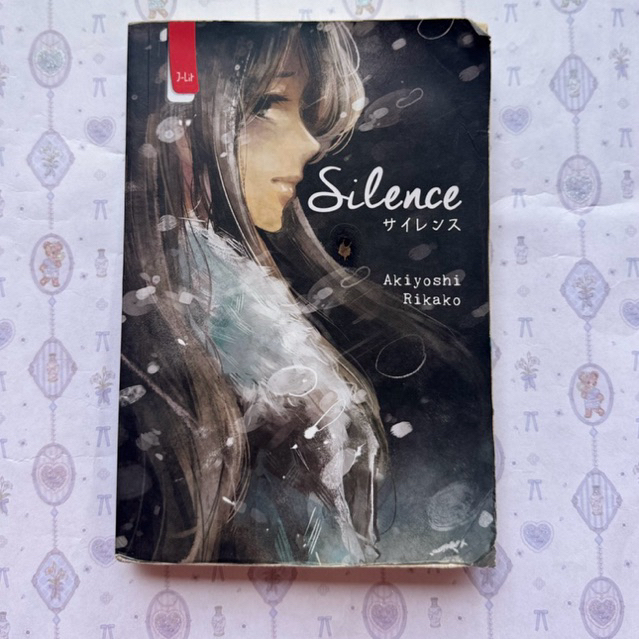 [PRELOVED] Novel Silence - Akiyoshi Rikako
