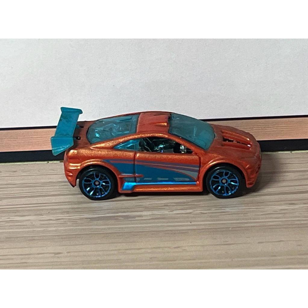 HOTWHEELS ASPHALT ASSAULT