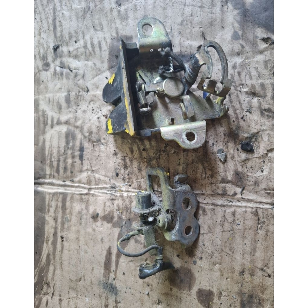 doorlock bagasi kunci bagasi baleno next G 2003-2007