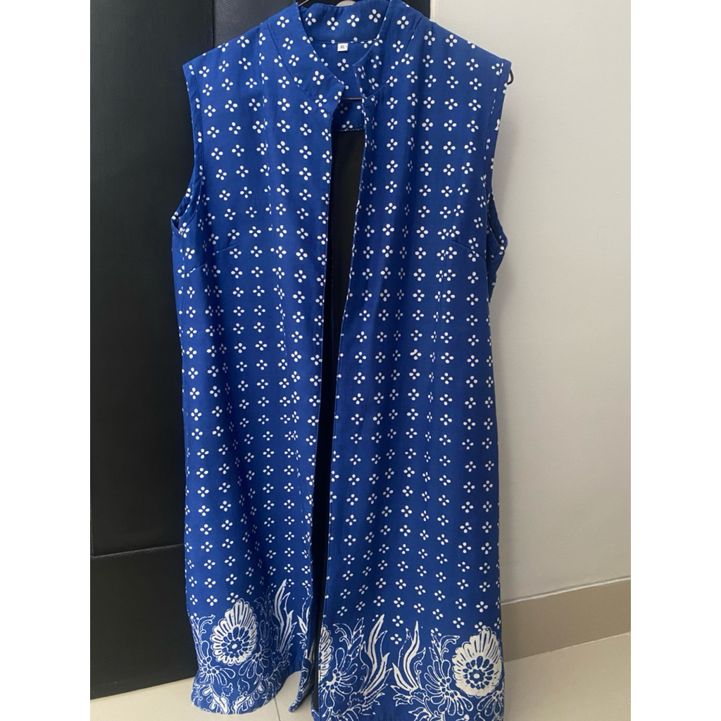 Preloved Vest Batik