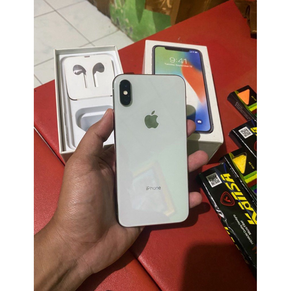 Iphone x 64 inter silver semua operator