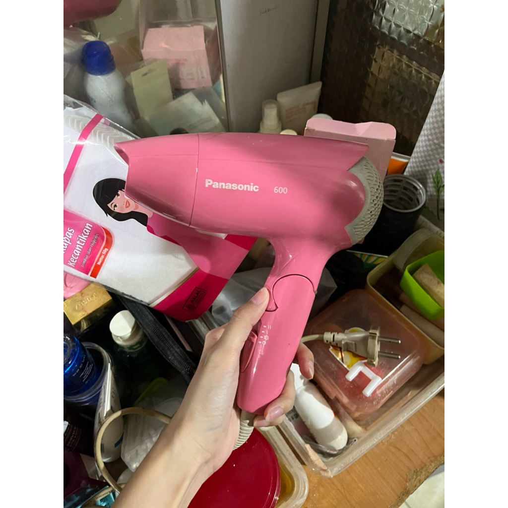 Preloved Hair Dryer