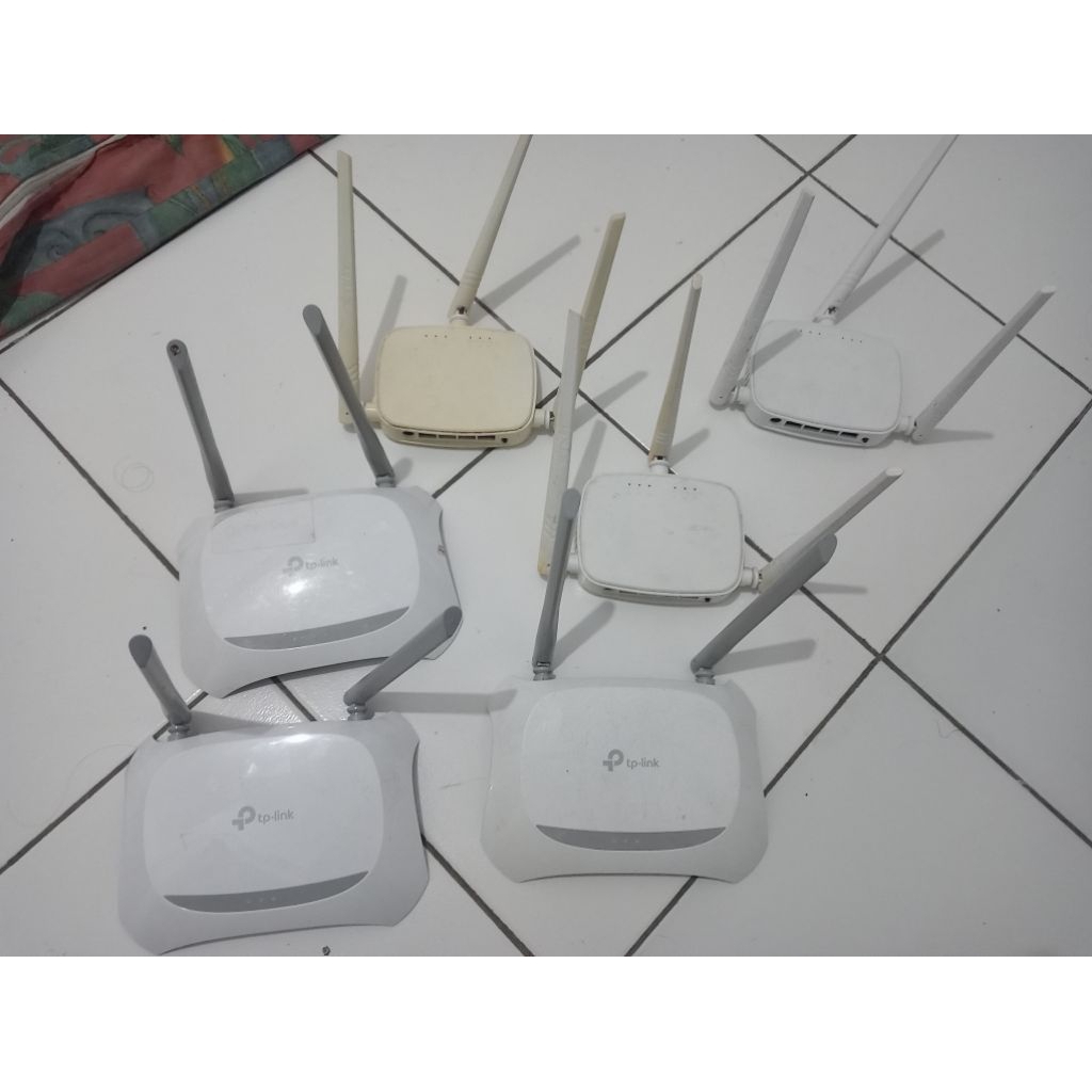 ONT error , MURAH  WR840N (3 unit) + tenda N318 (3 unit)  TANPA ADAPTOR