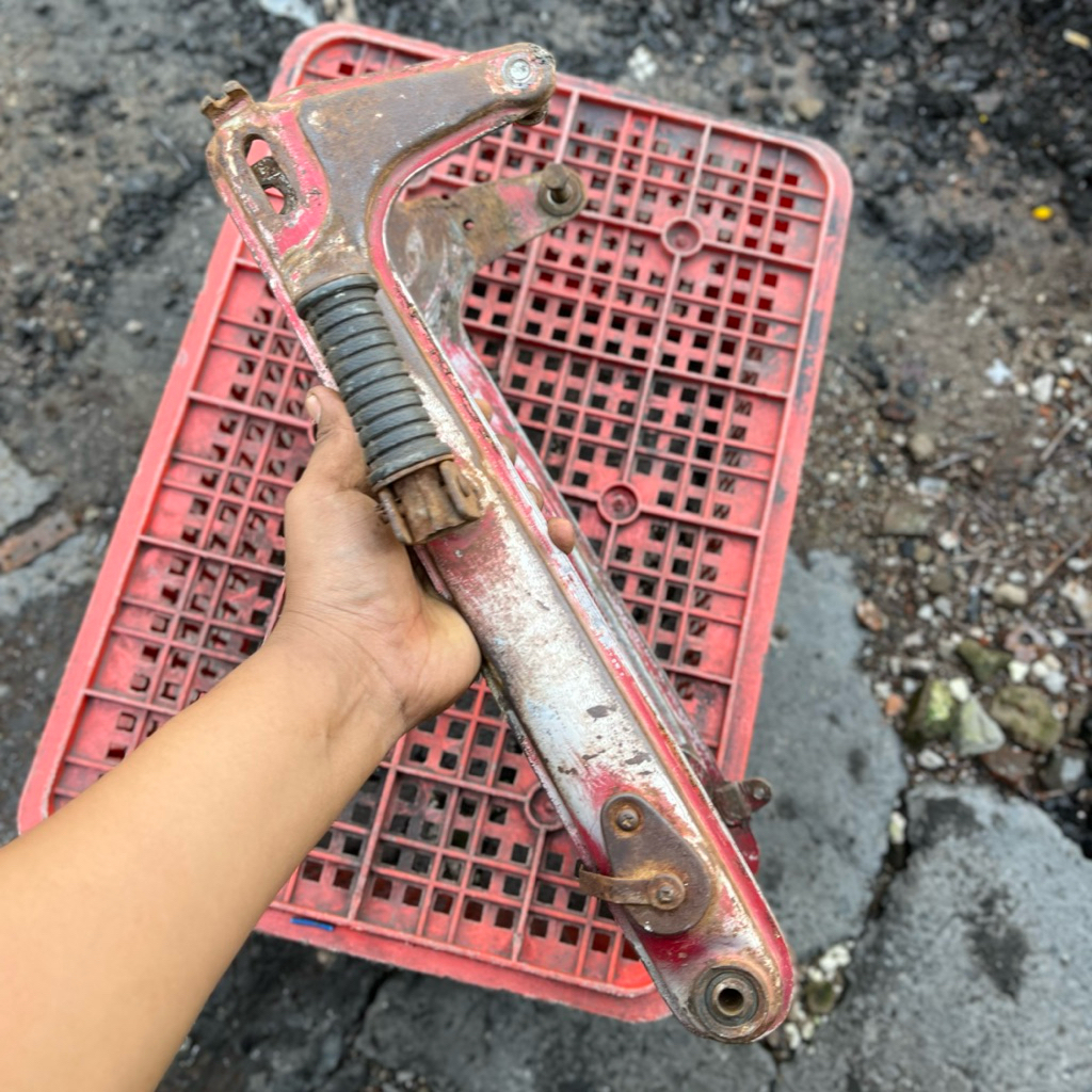 Swing arm V75 yamaha V80 original