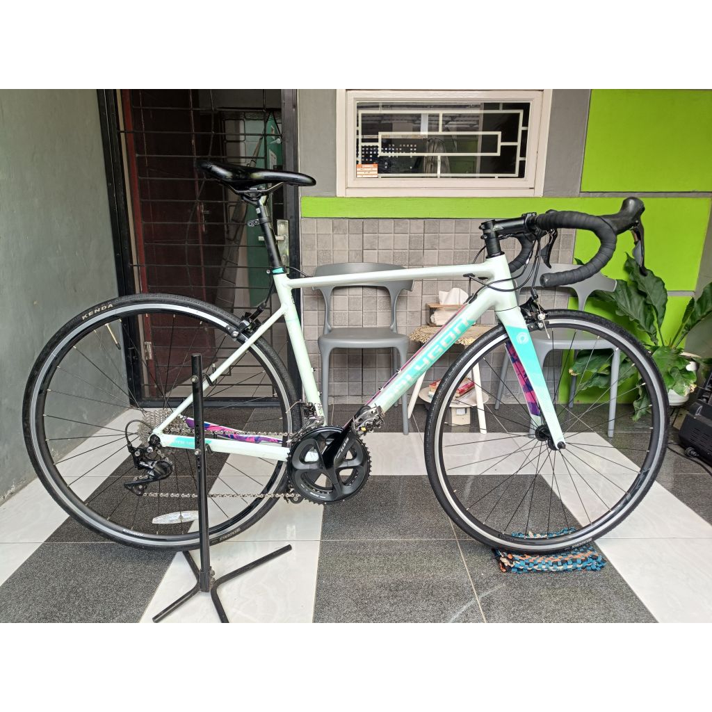 Polygon strattos S5 (2021/2023) BEKAS (M)