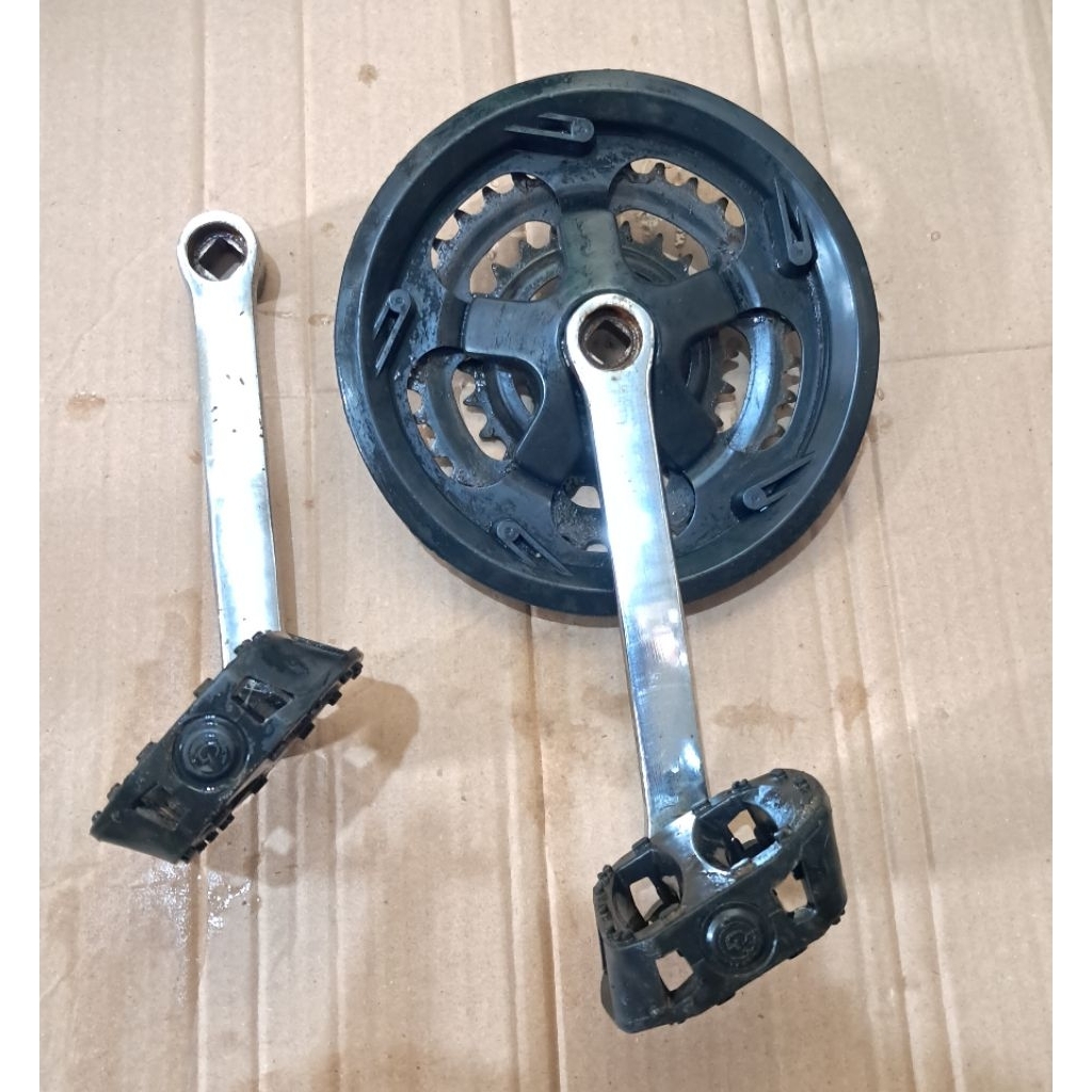 gir gear depan crank 3 susun sepeda jadul model MTB federal original copotan