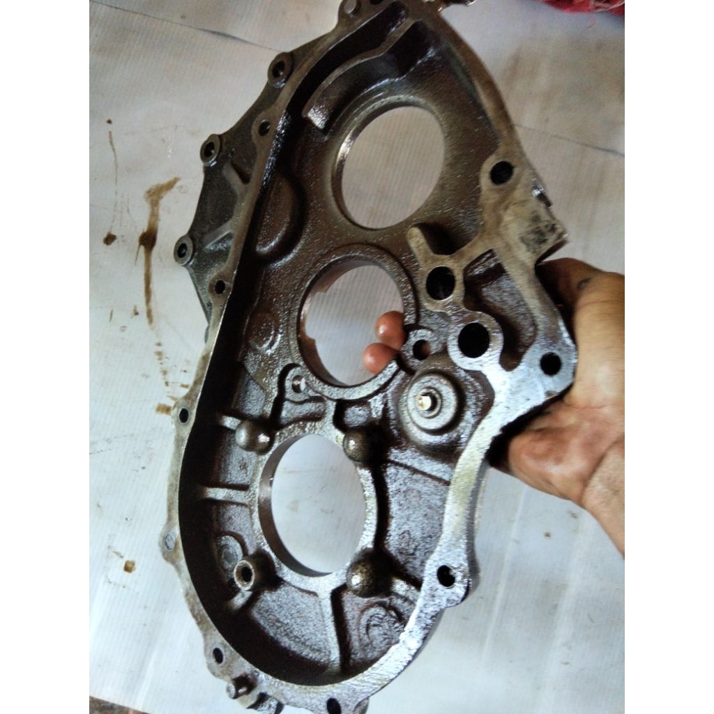 Cover transfer case/bak gandeng taft F70 F50