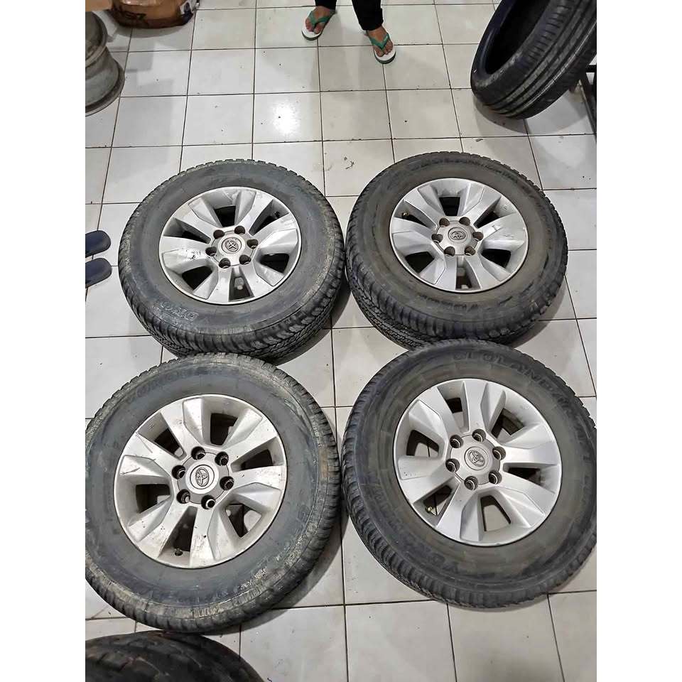 VELG SECOND COPOTAN STD HILUX R17X7 H6X139,7 ET30 + BAN 265 65 R17 COCOK BUAT PANTHER . TRAGAH . HIL