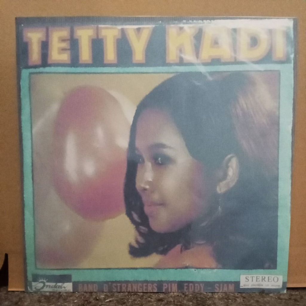 Vinyl Piringan Hitam 12 inch Tetty Kadi - Pertemuan Pertama