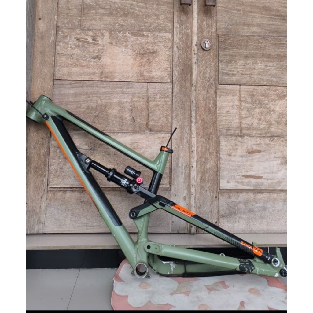 Polygon Siskiu N9  size S Enduro