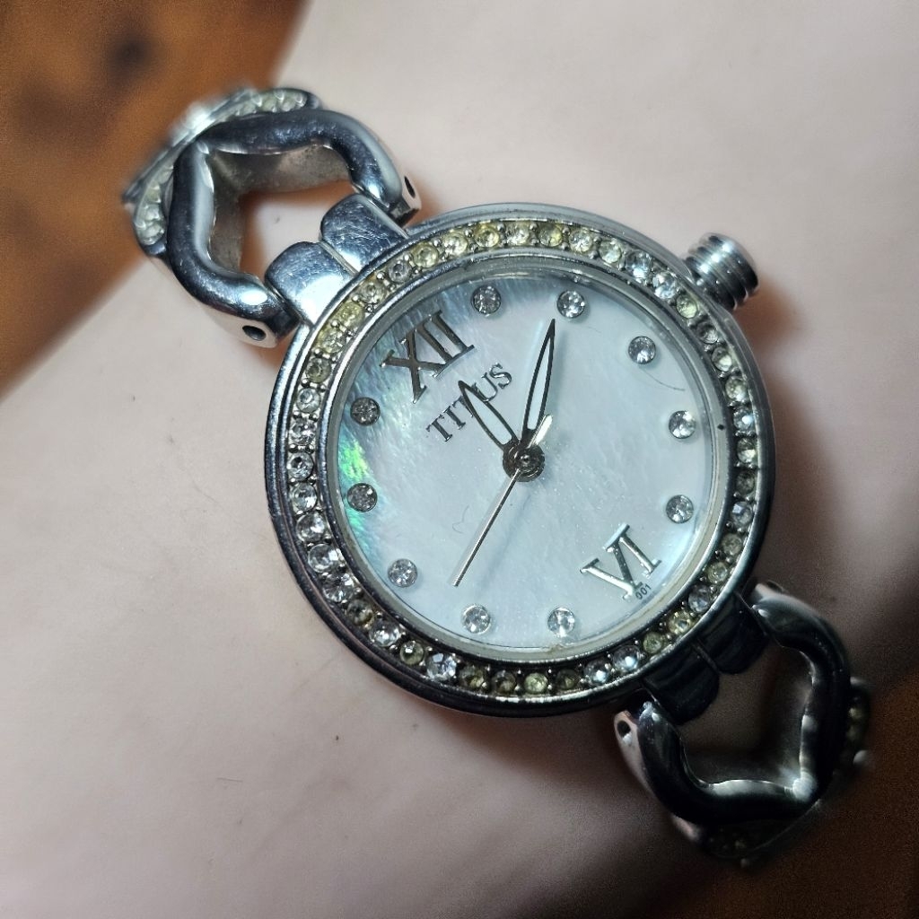 Jam Titus Silver White Diamond Rantai Ladies Bekas
