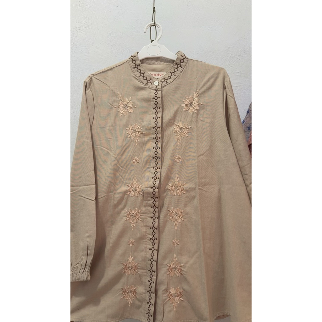 Atasan / Blouse QLA