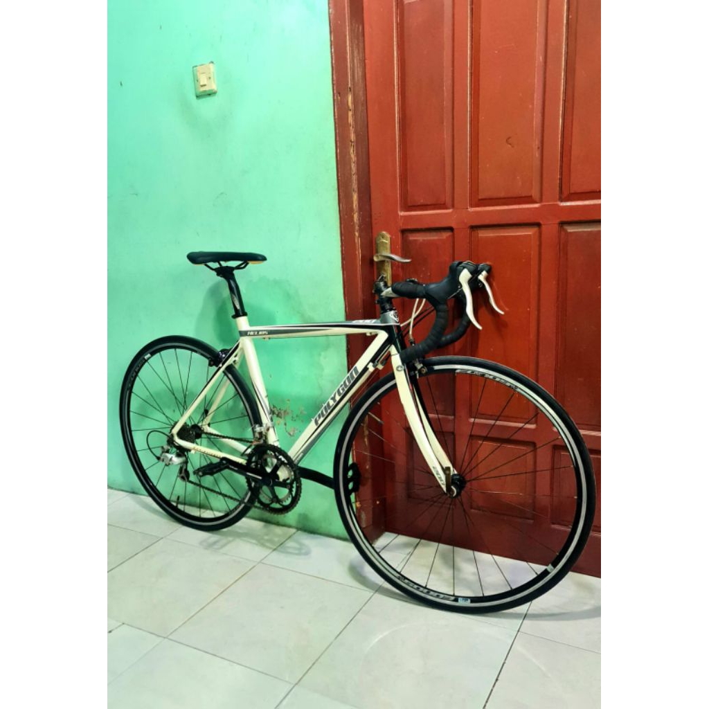 polygon helios 200