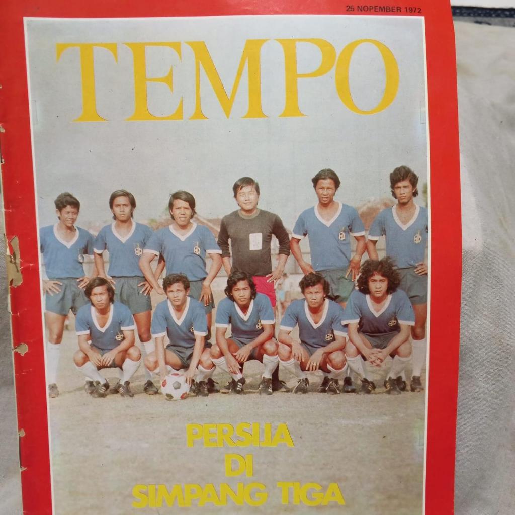 MAJALAH TEMPO TAHUN 1972 COVER PERSIJA - ORIGINAL LANGKA
