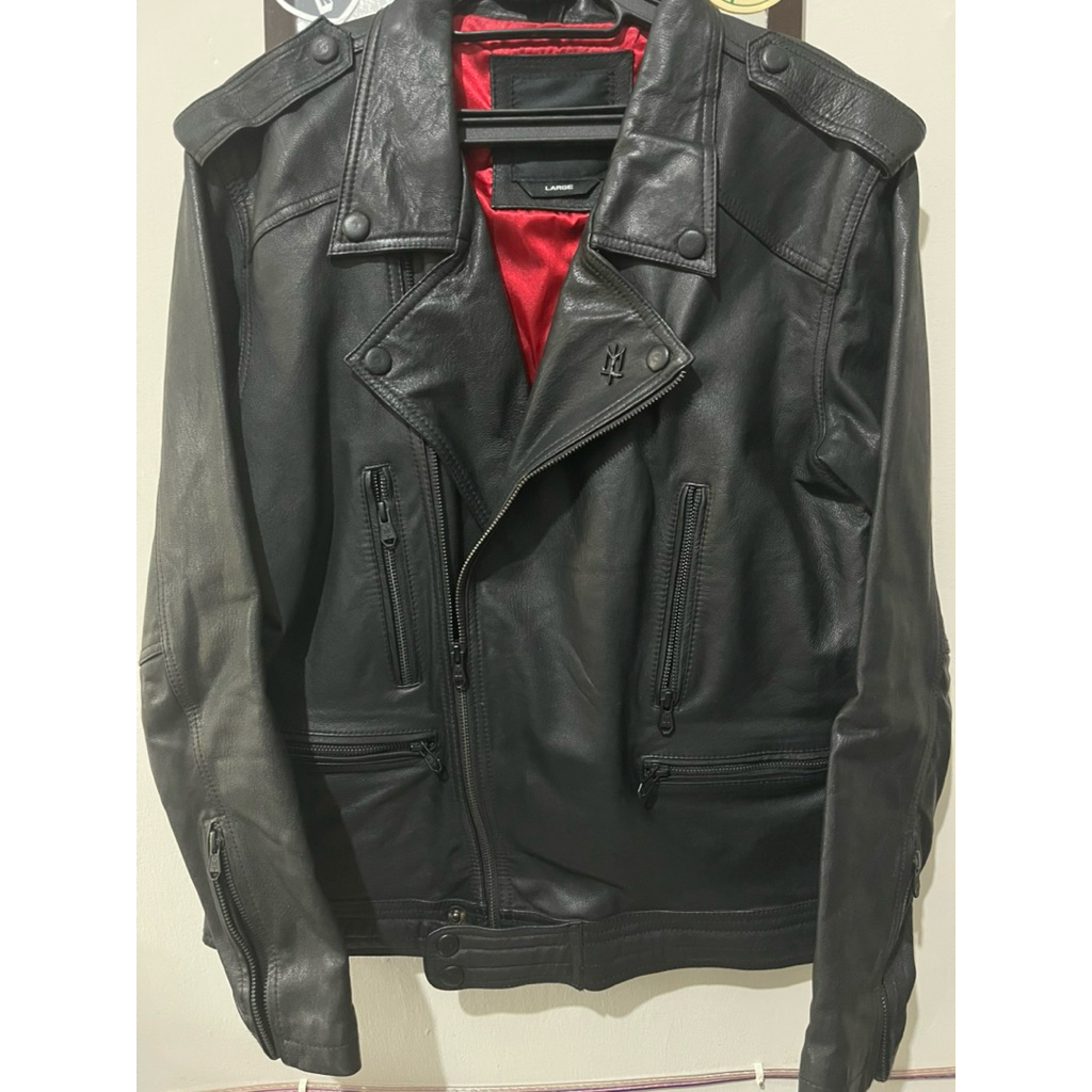 Jaket Kulit Maternal disaster