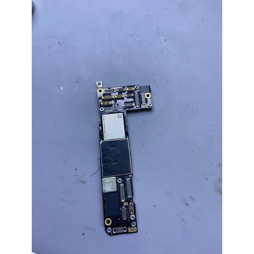 Mesin lock iCloud iphone 12pro