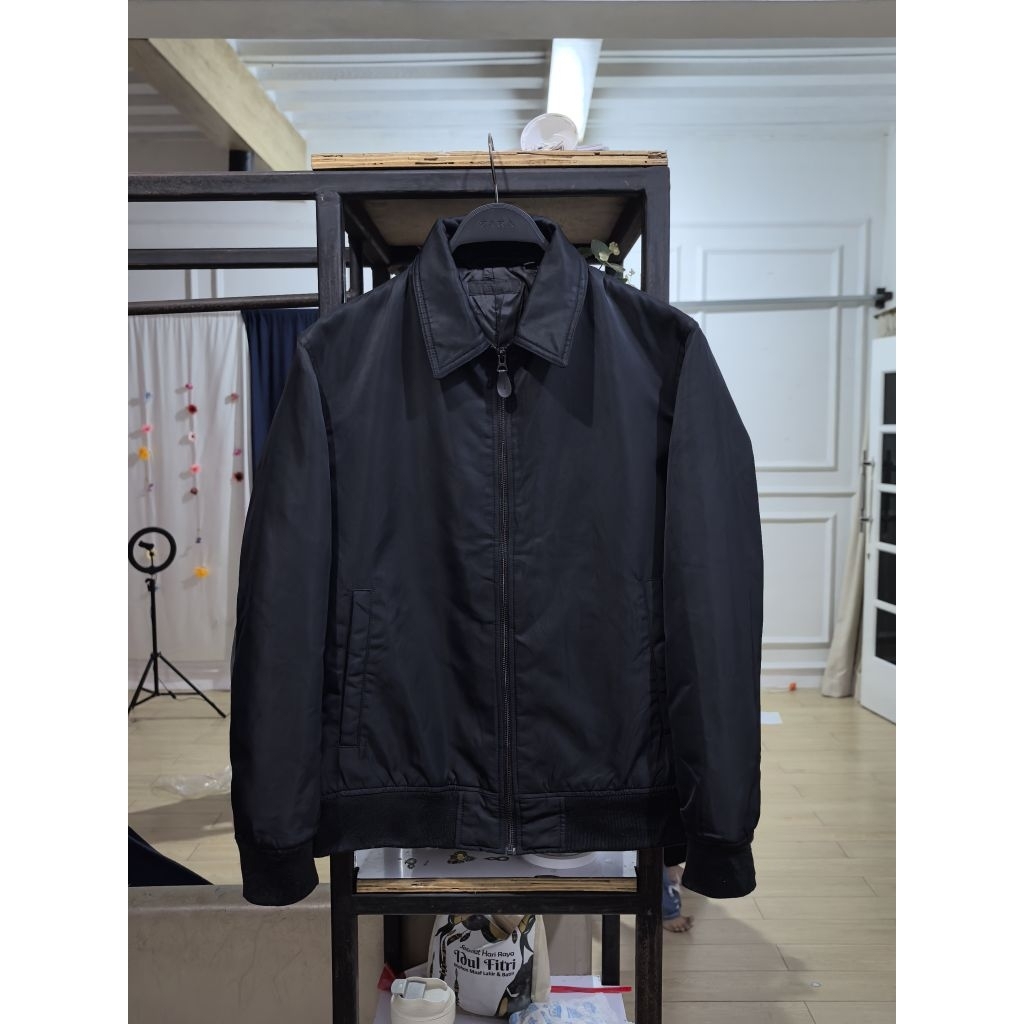 jaket uniqlo flight cwu
