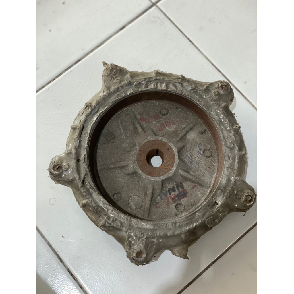 tromol depan vespa sprint omega italy nos kondisi baru stok lama