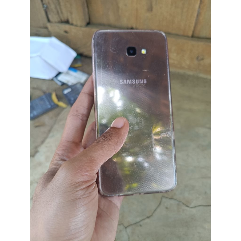 Samsung J4 plus minus sinyal