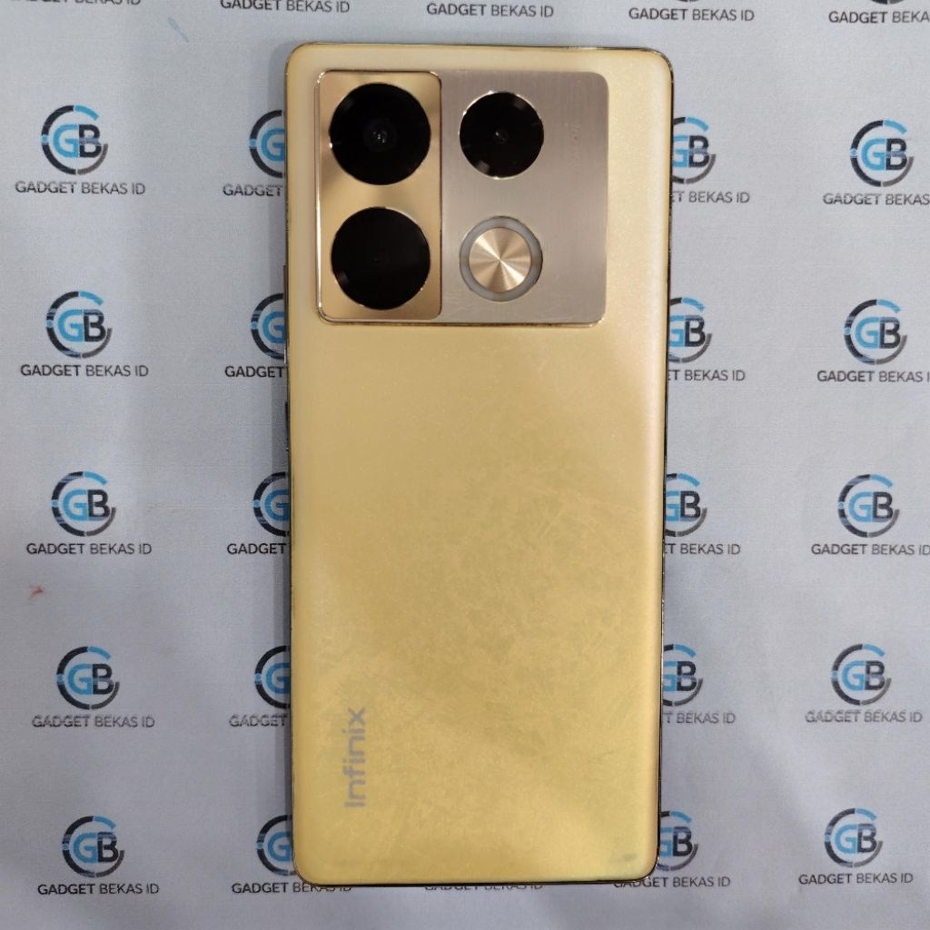 HANDPHONE SECOND INFINIX 40 PRO RAM 8/256GB ORIGINAL