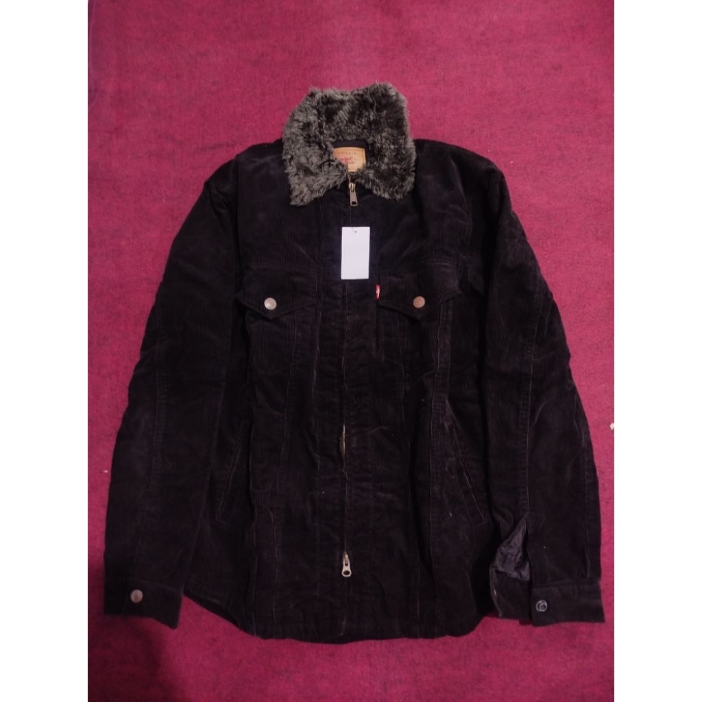 Kemeja Corduroy Levis