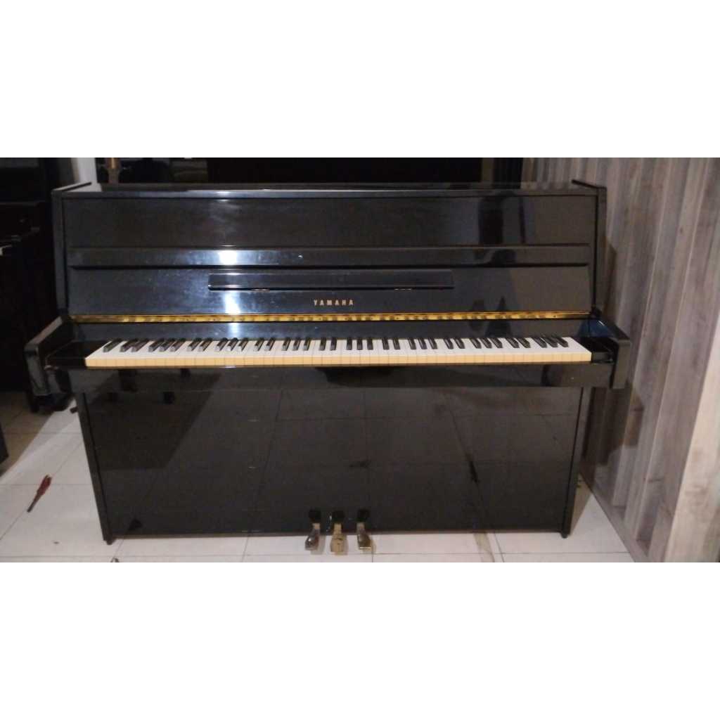PIANO AKUSTIK YAMAHA LU-101