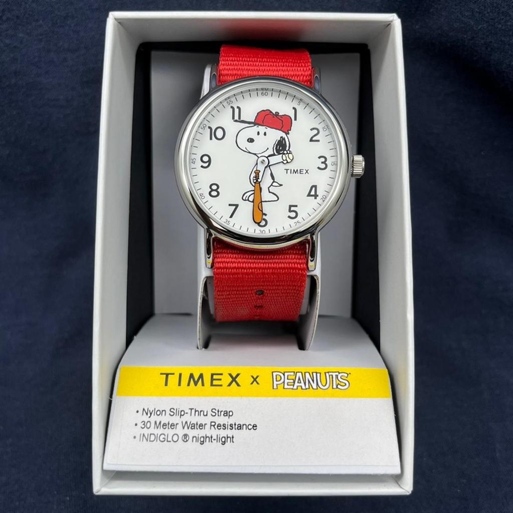 Timex Weekender Snoopy Peanuts Collection 38mm Nylon Strap TW2R41400