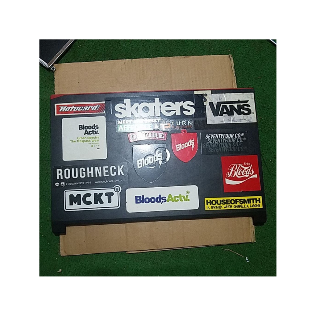 kesing belakang lcd back cover fujitsu lifebook a573/g original