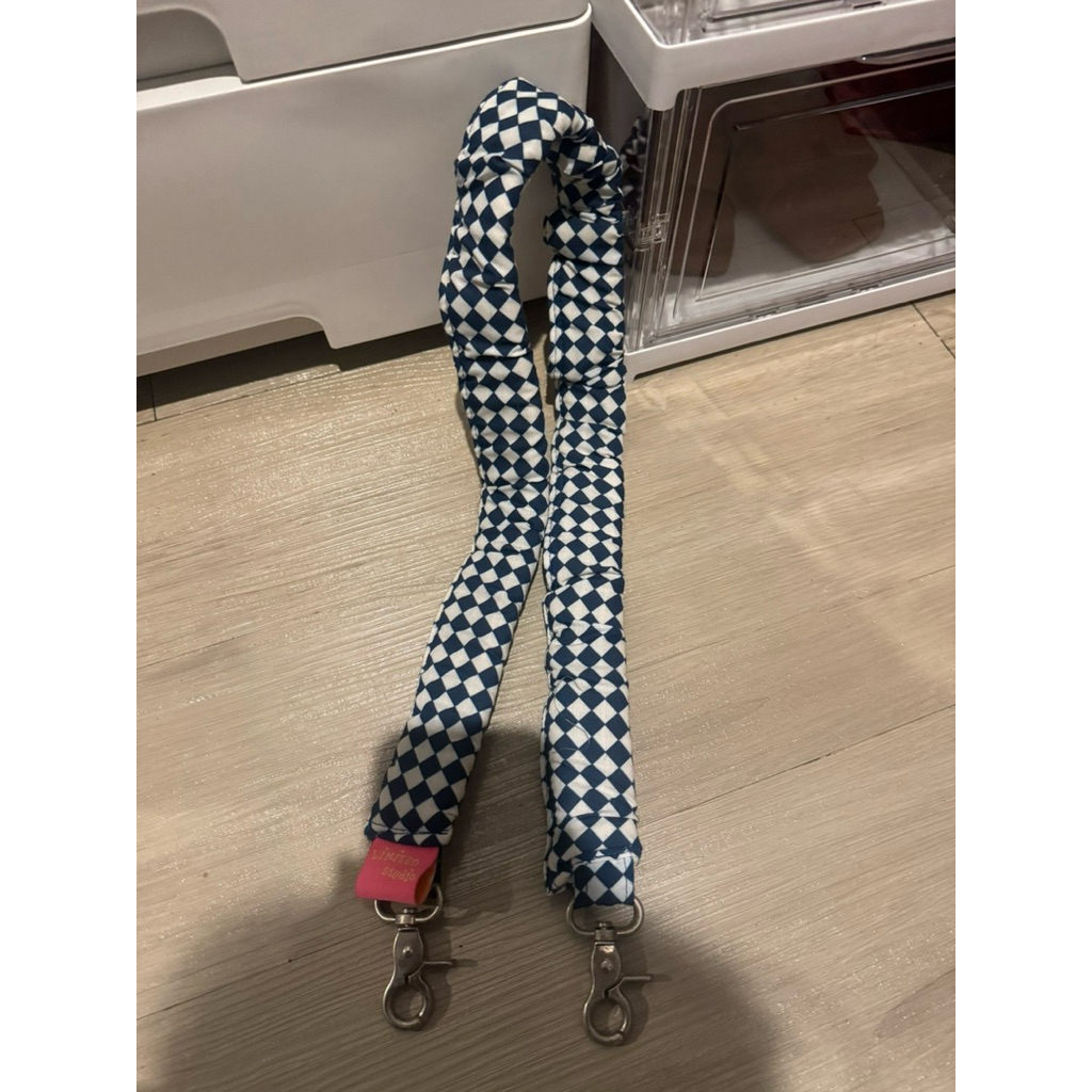 [Preloved] - Jelly Fish Stretchy Bag Strap Limited Studio