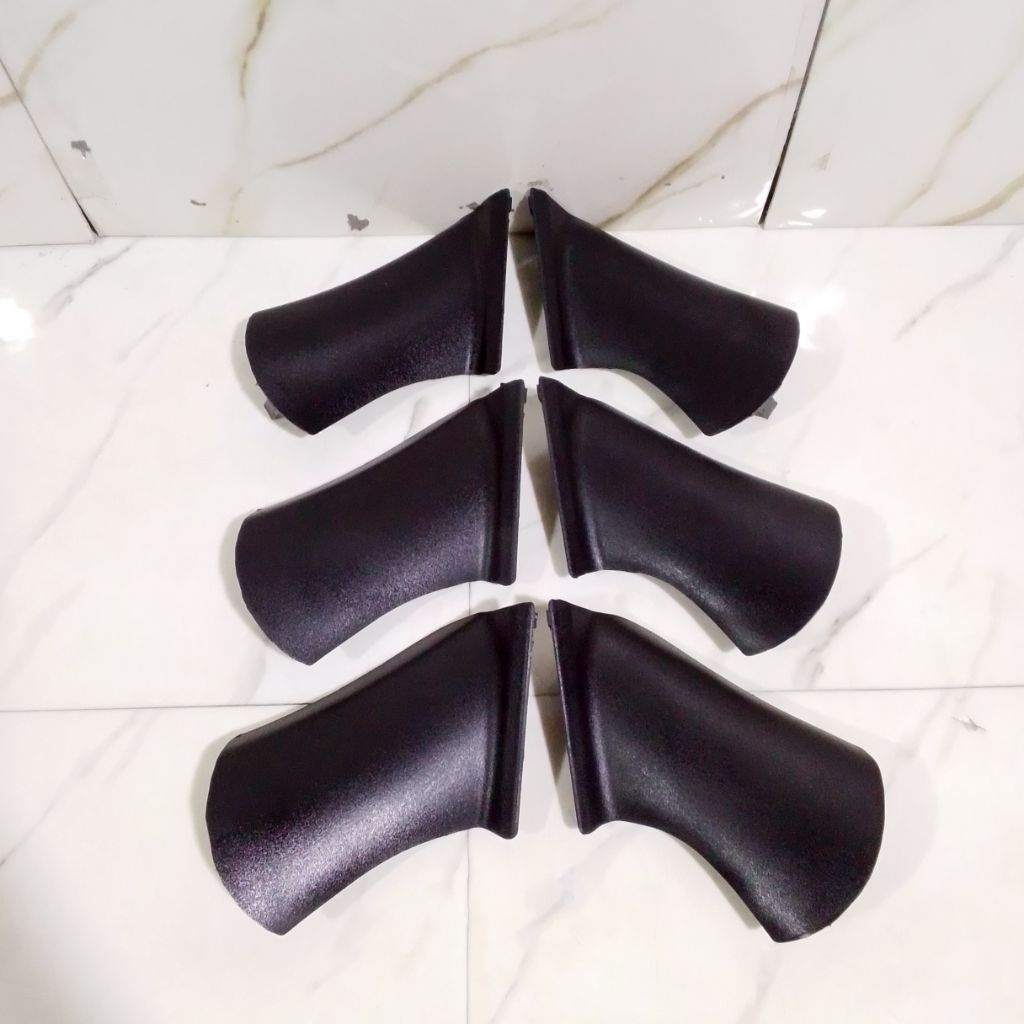 tutup kaki spion calya sigra