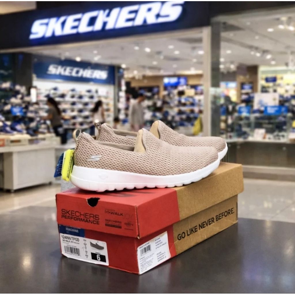 Skechers 124090 Size 37