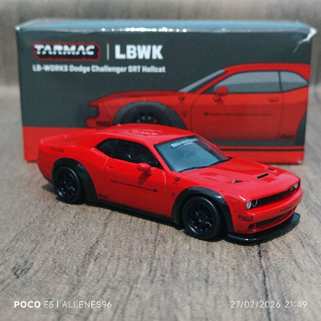 Tarmac Global64 LB-Works Dodge Challenger SRT Hellcat