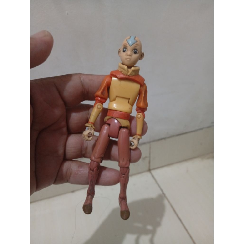 figure Avatar Aang the last airbender