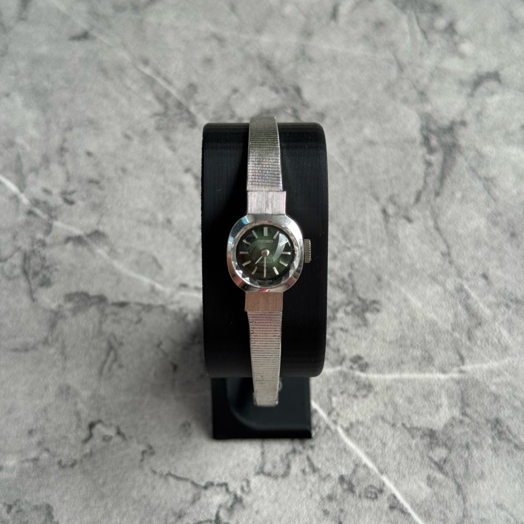 Seiko 11-0340 WGP manual winding