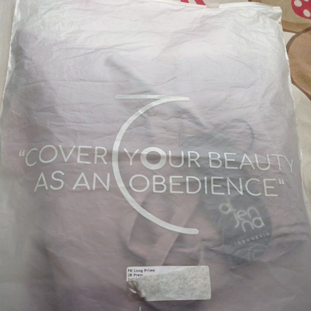 aljenna fuse triangle vintage khaki