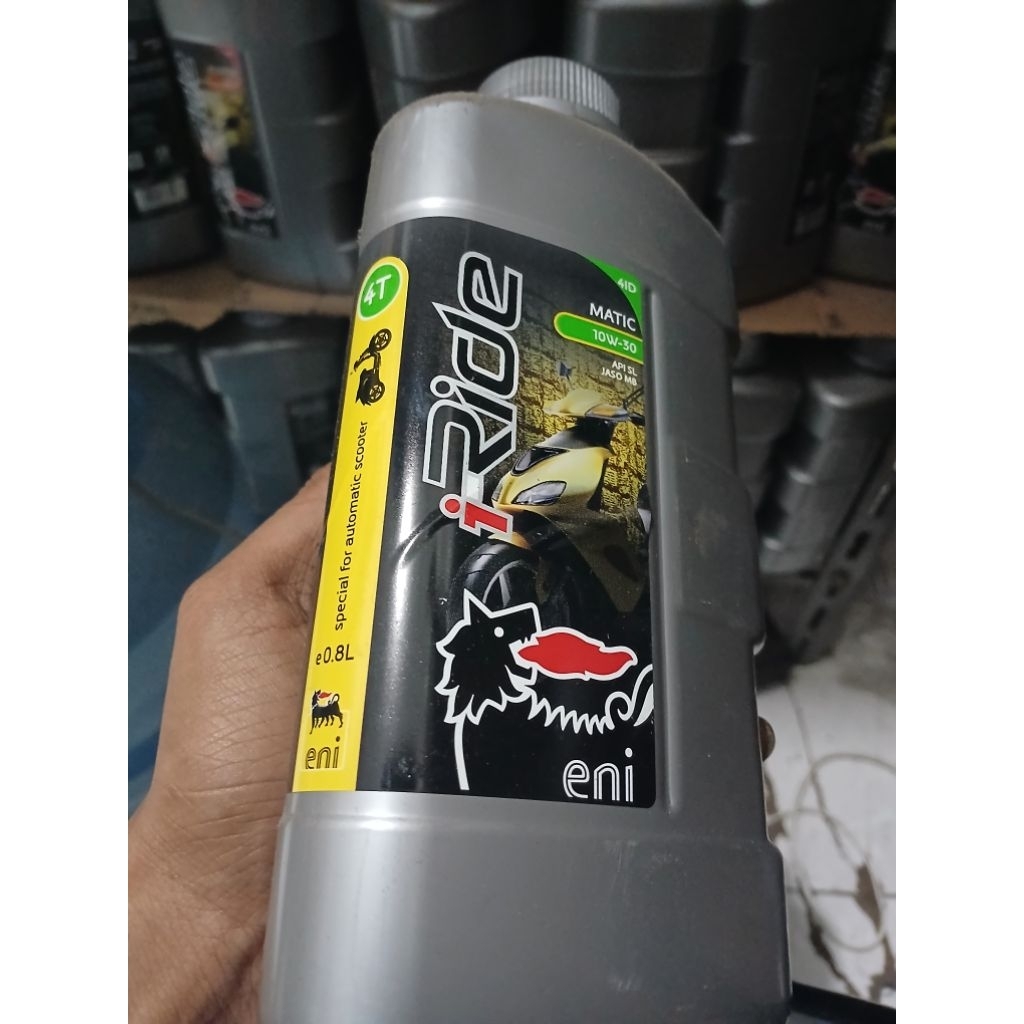 oli eni 4T 10w-30 0.8L