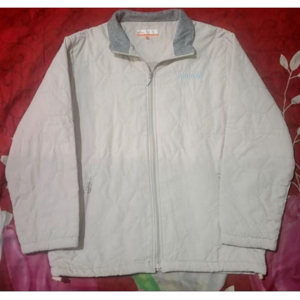 Jaket Puffer Spalding Vintage White