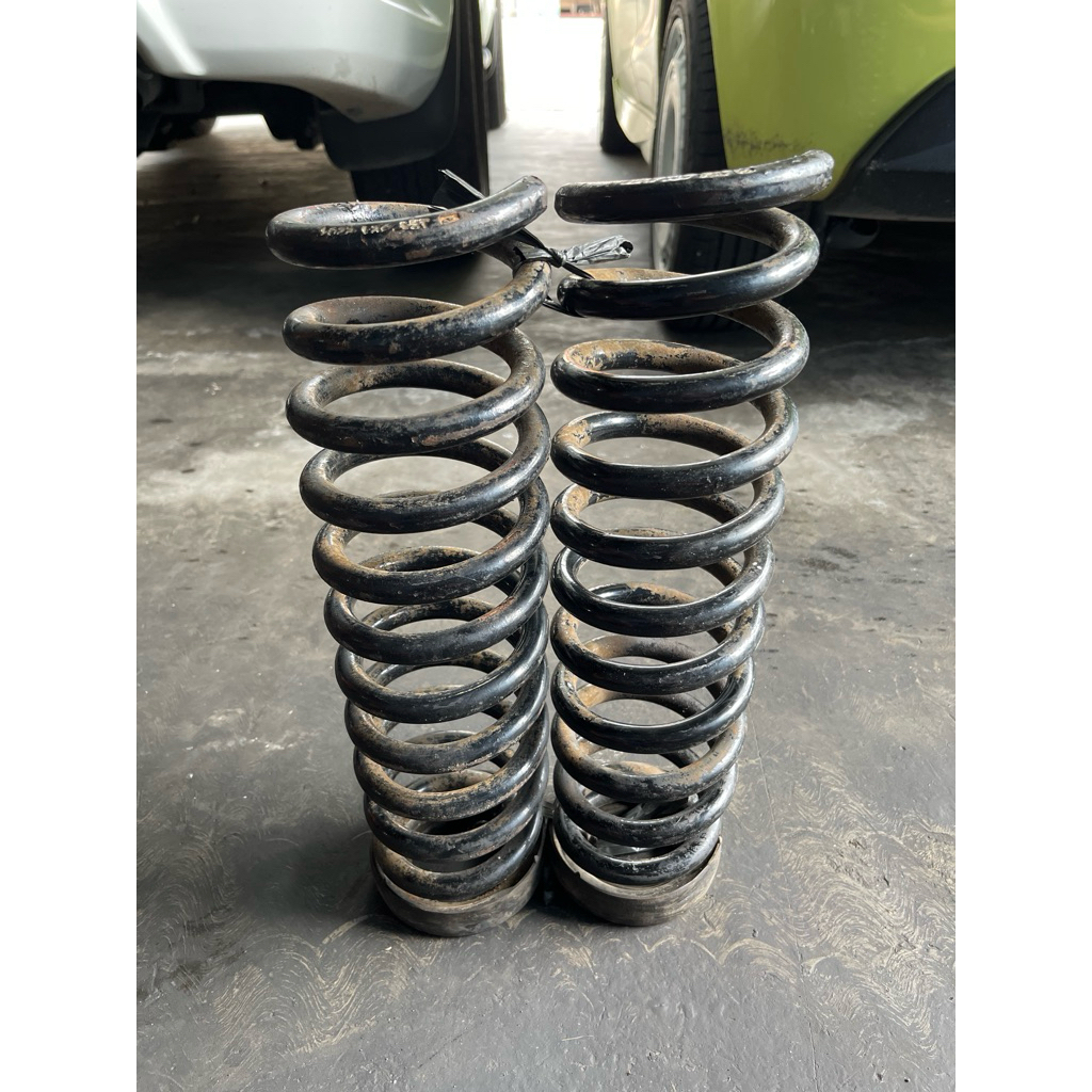 Per mercy boxer w124 alternai innova reborn belakang utuh part number