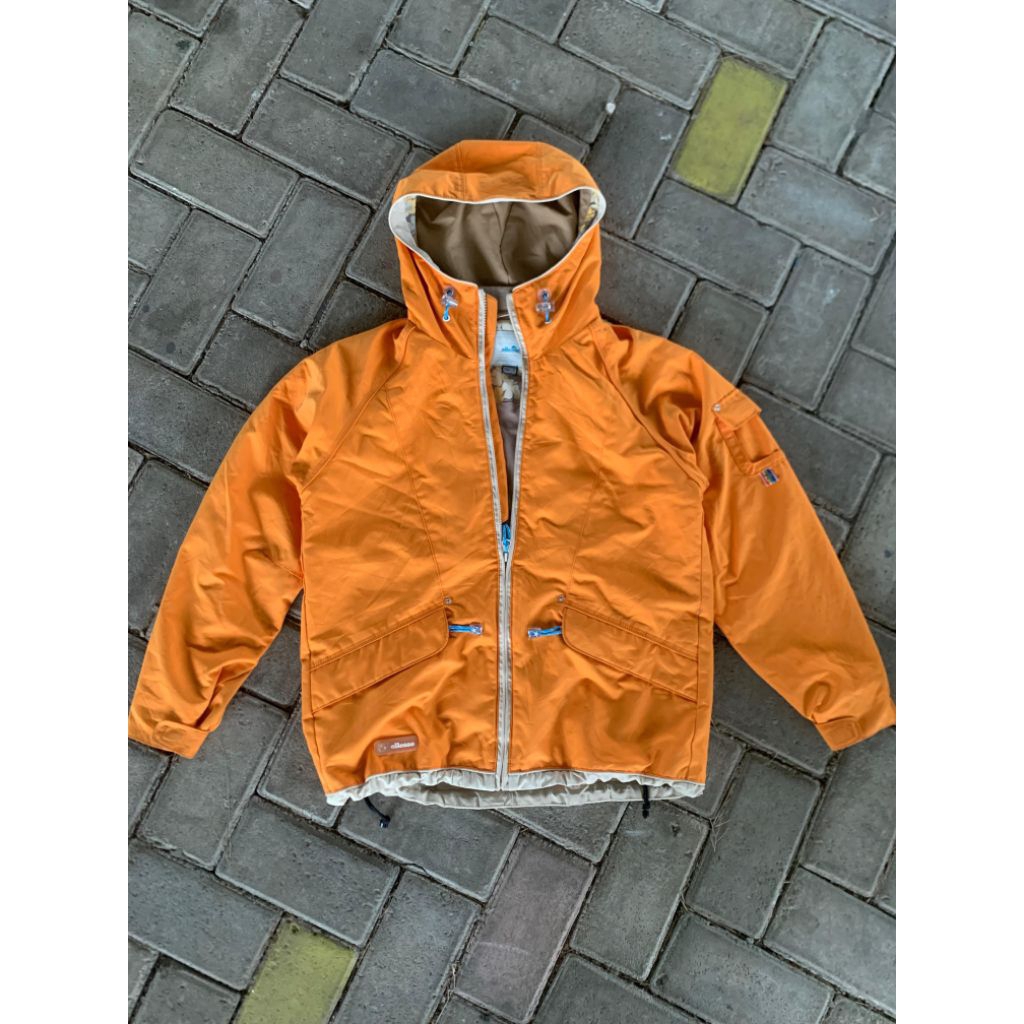 ellese jaket