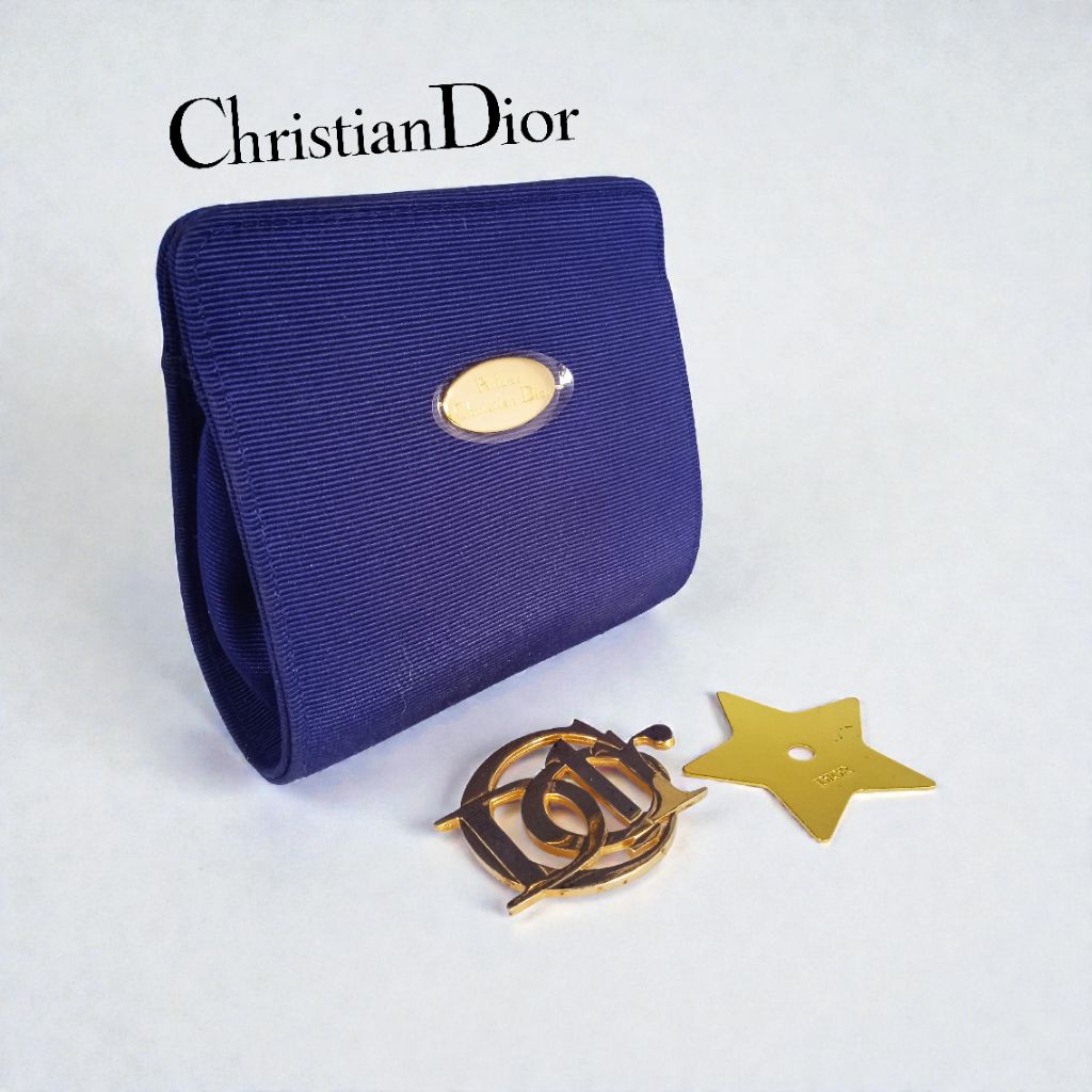 dompet Christian Dior Trousse de toilette Parfum makeup pouch bonus charm brooch bros Dior