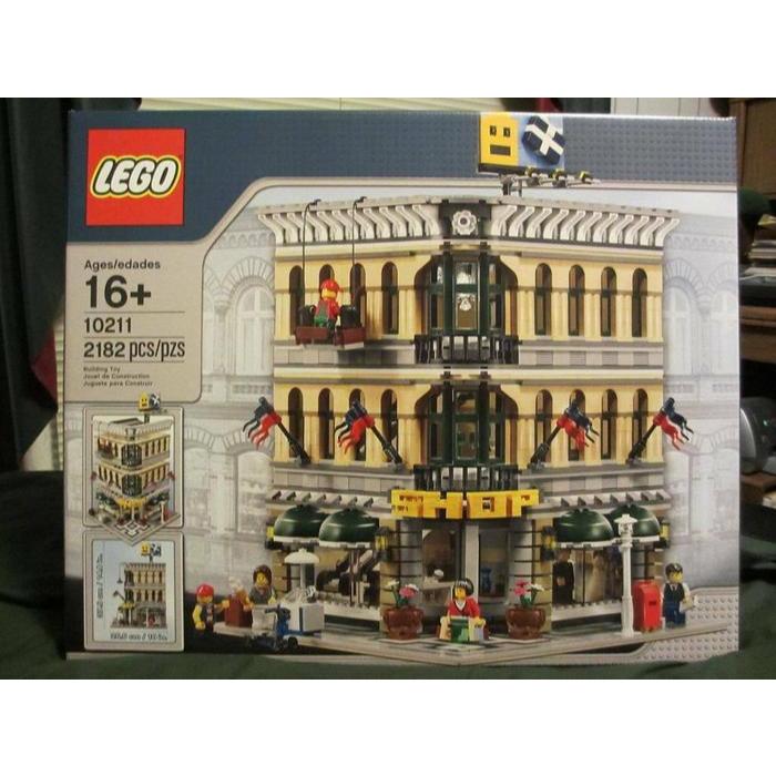 Lego 10211 Creator Grand Emporium (MISB) Original