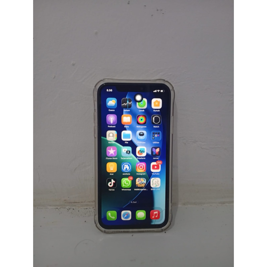 IP 11 256 GB IBOX RESMI LIKE NEW