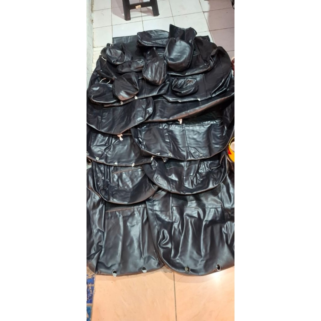 sarung jok inova Zenix V