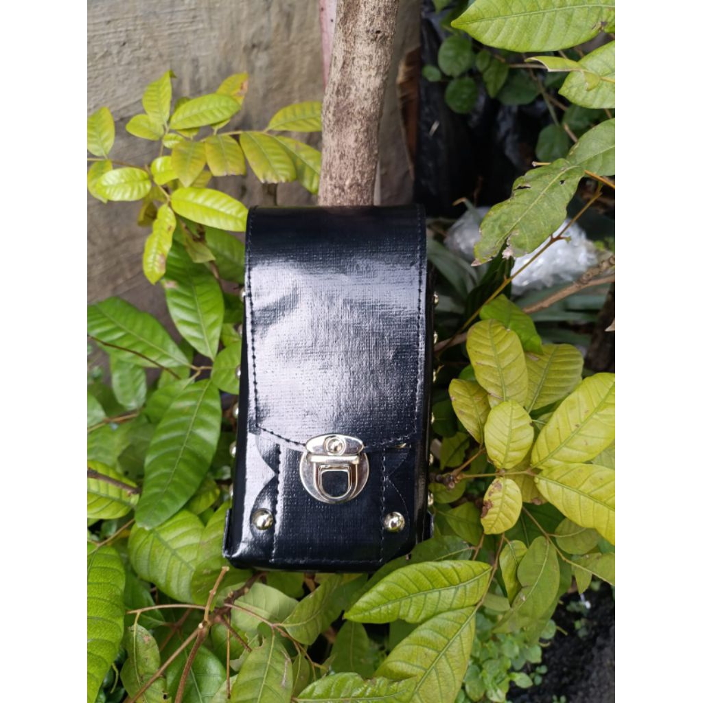 SARUNG HP PINGGANG 2 SLOT KULIT SINTETIS MENGKILAP