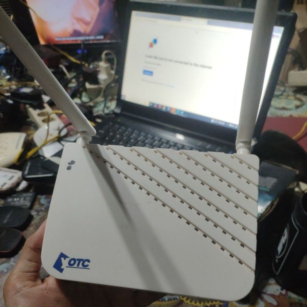 ONT YOTC XPON ONU M2-4050 FO BIRU DUAL BAND 5G UNIT SAJA CEK VARIASI