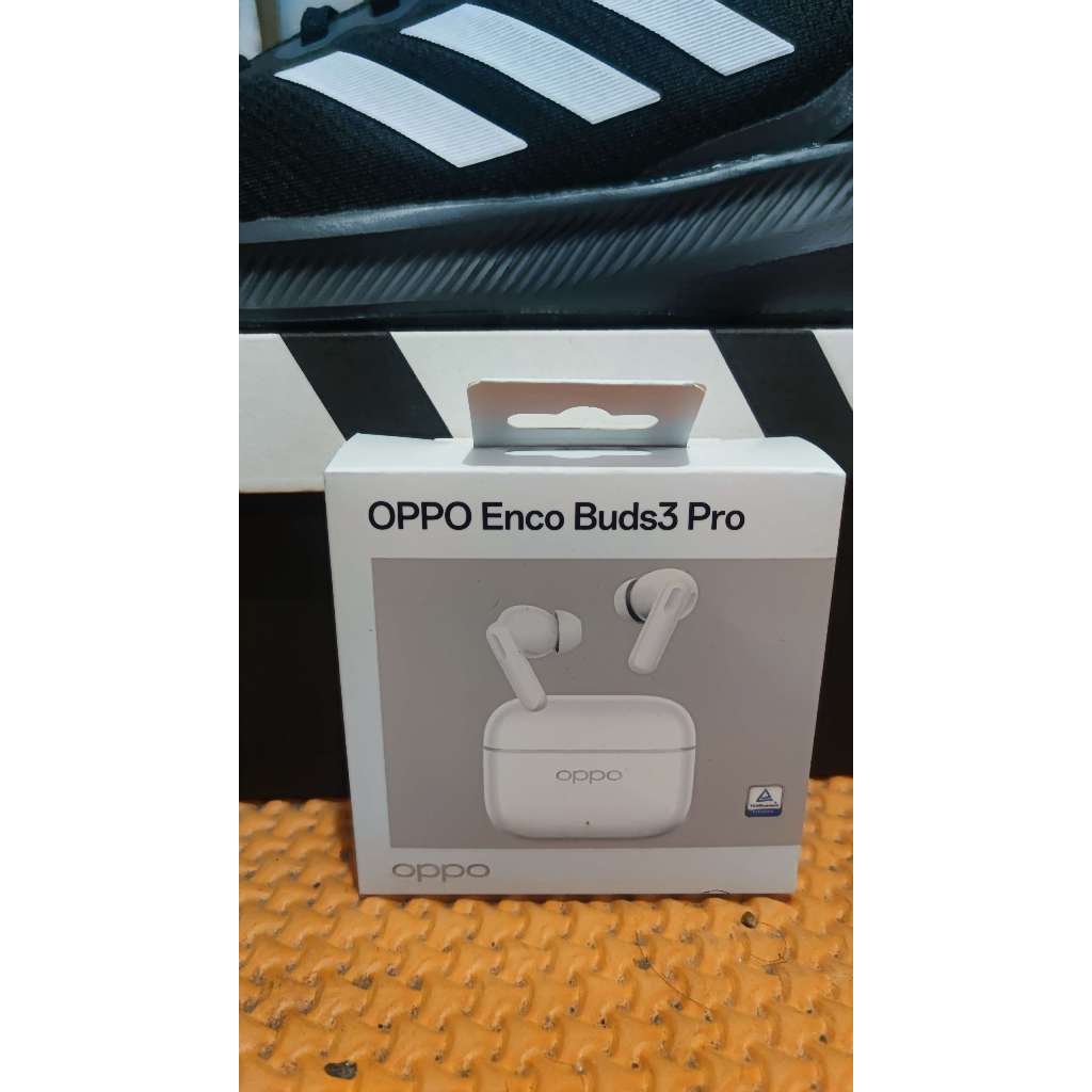 OPPO Enco Buds3 Pro TWS