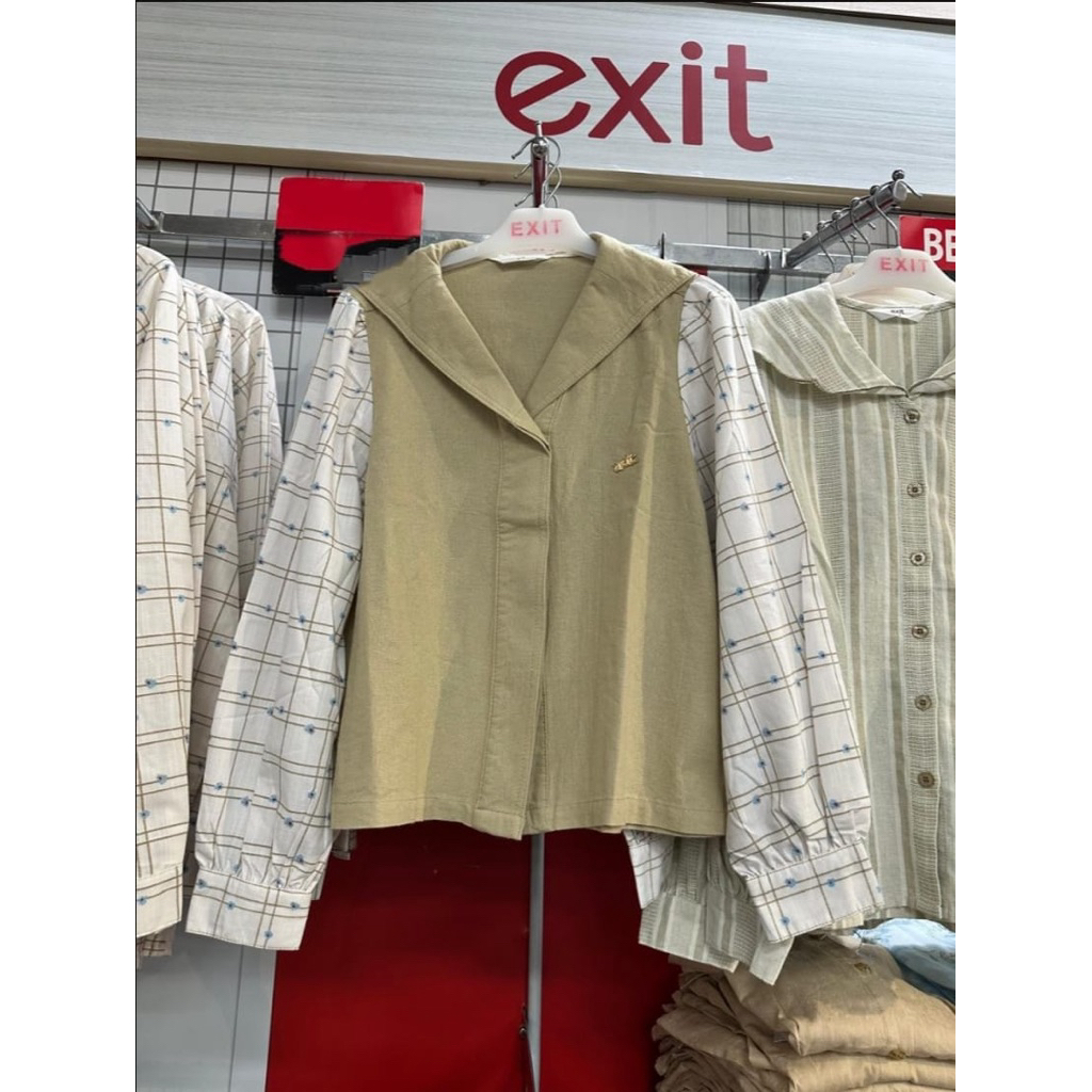 blouse wanita exit