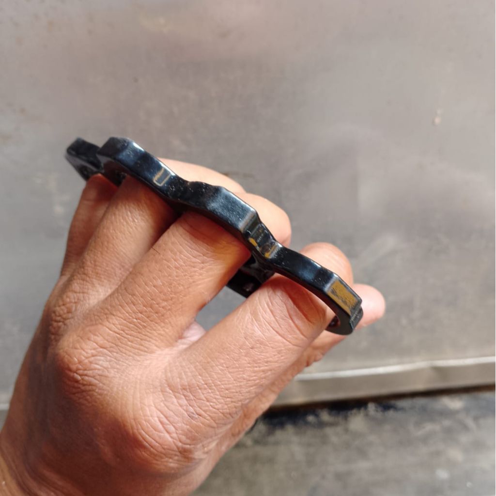 Barnekel Kenakel Besi Hitam Co